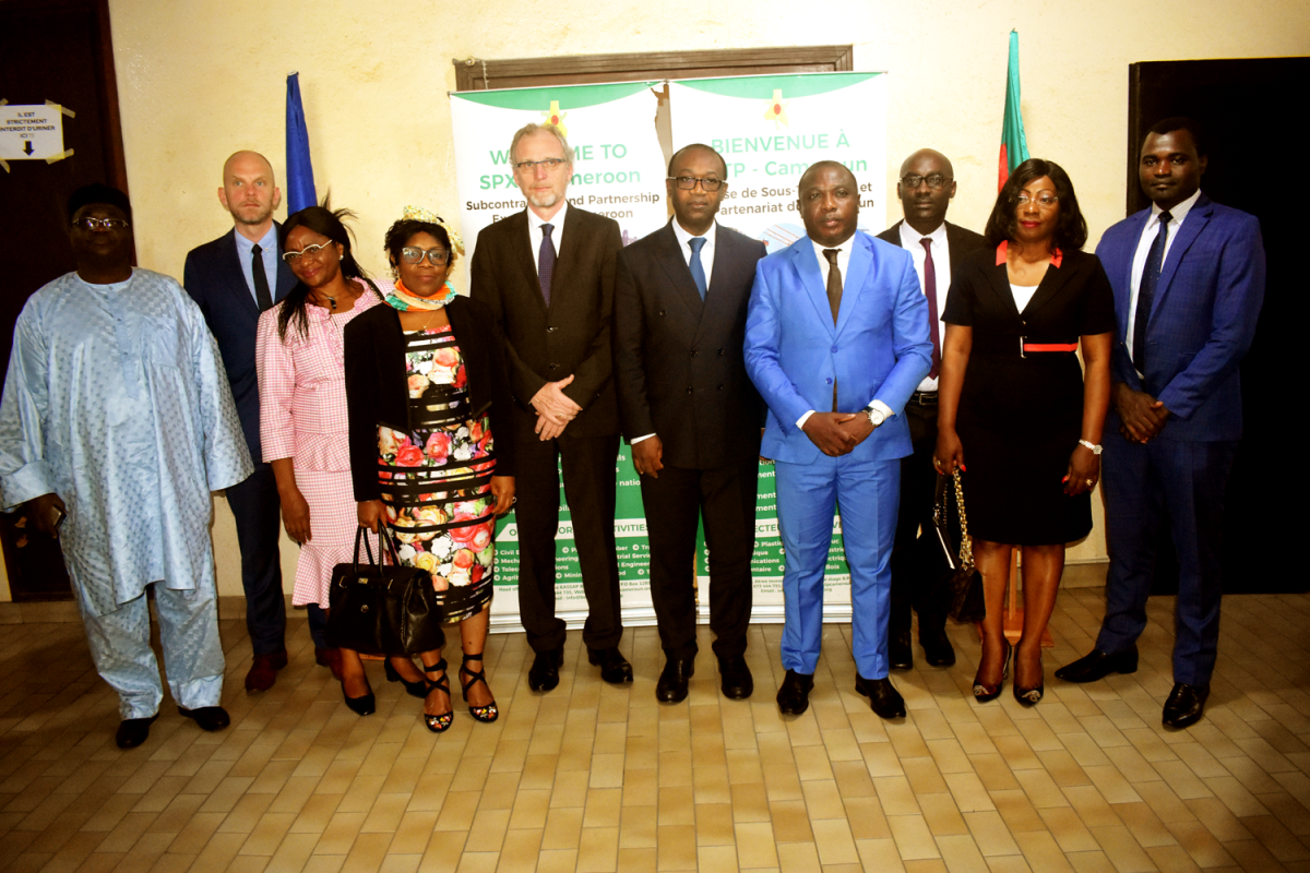 LE MINPMEESA INAUGURE « LA MAISON DE LA PME  » ET VISITE LES PME SOUTENUES PAR LA BSTP A DOUALA